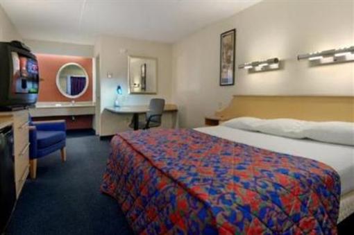 фото отеля Red Roof Inn Jacksonville - Orange Park