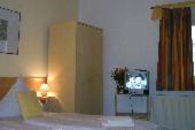 фото отеля Hotel Gasthof Altes Schutzenhaus Obercunnersdorf