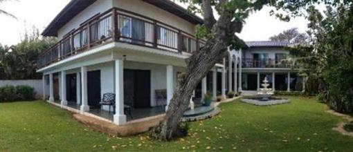 фото отеля Blue Tile Beach House