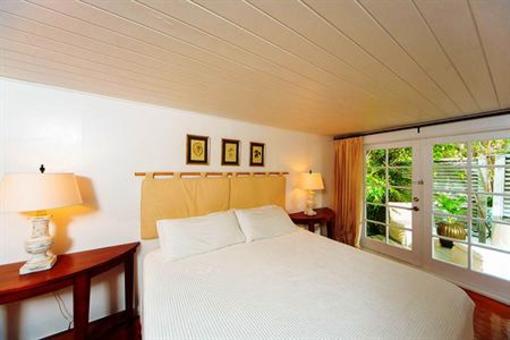 фото отеля Simonton Court Historic Inn and Cottages Key West