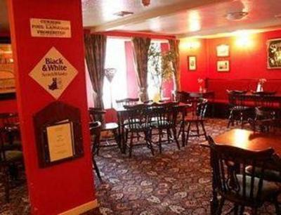 фото отеля The Commercial Hotel Aboyne