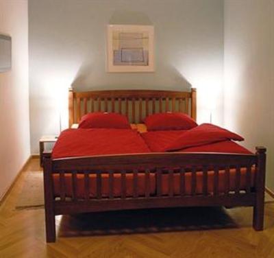 фото отеля City Ferienwohnungen Appartement Dresden