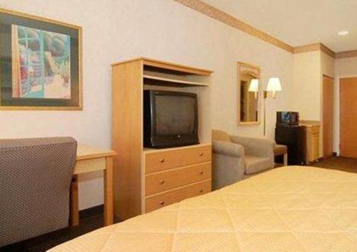 фото отеля Comfort Inn & Suites Covington