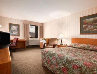 фото отеля Howard Johnson Normal Bloomington