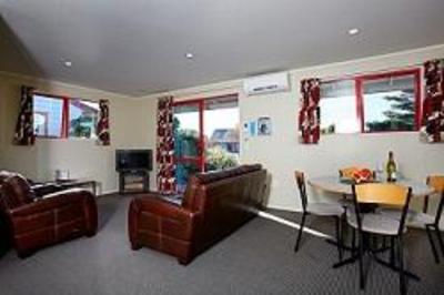 фото отеля Kaikoura Top 10 Holiday Park