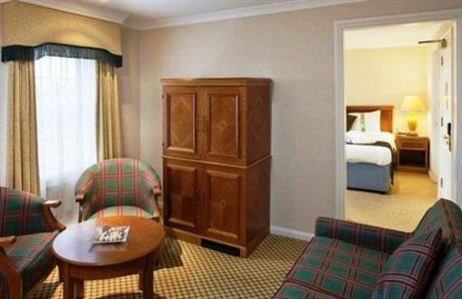 фото отеля Holiday Inn Milton Keynes East M1 Jct.14