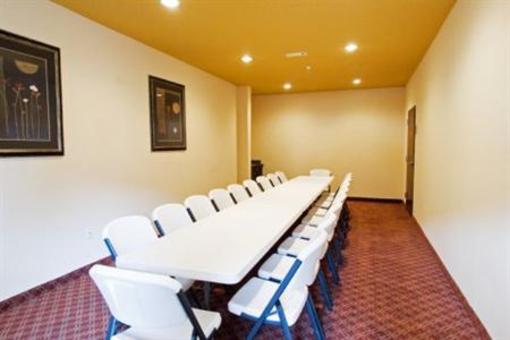 фото отеля Garden Inn Union City