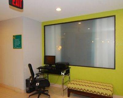 фото отеля Quality Inn & Suites Sulphur