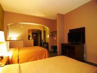 Quality Inn & Suites Sulphur