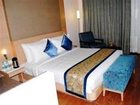 фото отеля Clarks Inn Suites - Delhi NCR