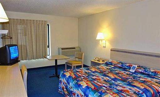 фото отеля Motel 6 Newport