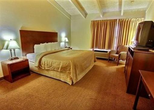 фото отеля Quality Inn Buffalo Airport
