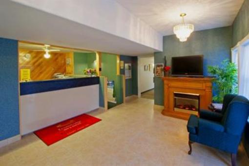 фото отеля Econo Lodge Inn & Suites Saint John (Canada)