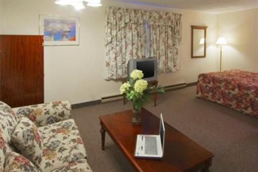 фото отеля Econo Lodge Inn & Suites Saint John (Canada)