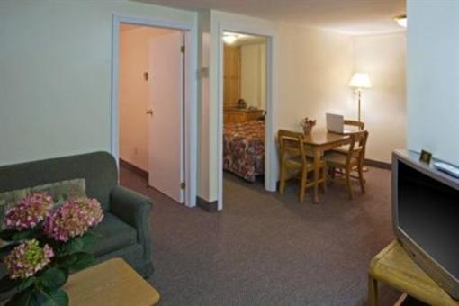 фото отеля Econo Lodge Inn & Suites Saint John (Canada)