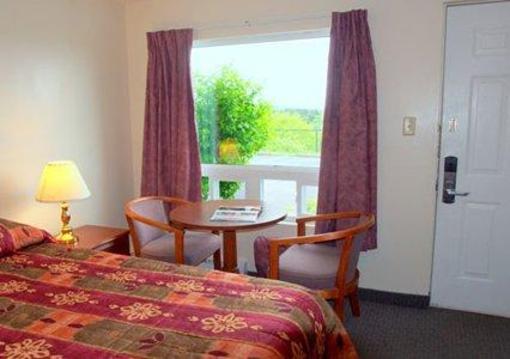 фото отеля Econo Lodge Inn & Suites Saint John (Canada)