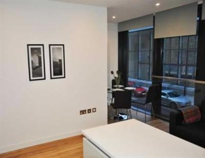фото отеля Quartermile Apartments Edinburgh