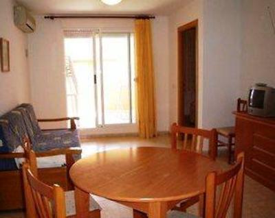 фото отеля Apartamentos Marina D'or 2 linea Solo Alojamiento