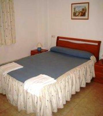 фото отеля Apartamentos Marina D'or 2 linea Solo Alojamiento