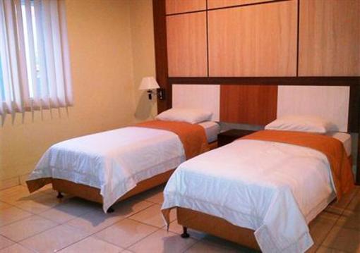 фото отеля M-one Hotel Bogor