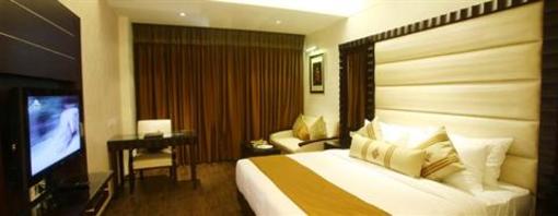 фото отеля Parkland Grand