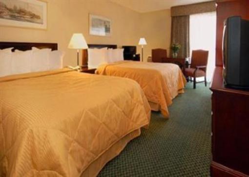 фото отеля Comfort Inn Cape Cod