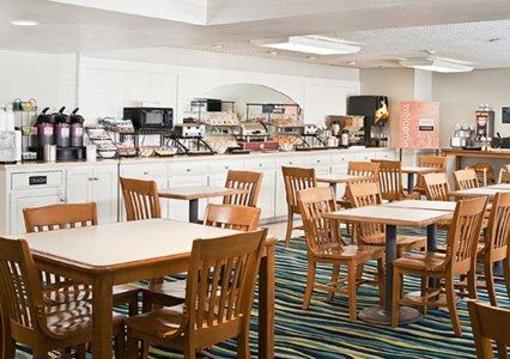 фото отеля Comfort Inn Cape Cod