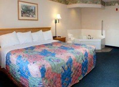 фото отеля AmericInn Lodge & Suites Madison South