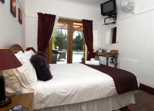 фото отеля Eltham Lodge