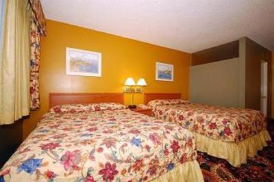 фото отеля Vagabond Inn Convention Center Long Beach
