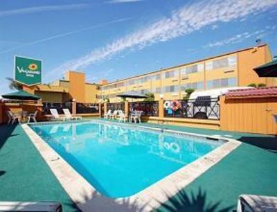 фото отеля Vagabond Inn Convention Center Long Beach