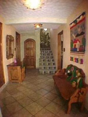 фото отеля La Casa del Pirul - Boutique Villas Xichu