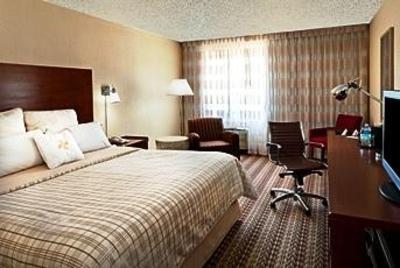 фото отеля Four Points by Sheraton Oklahoma City Airport