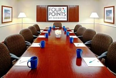 фото отеля Four Points by Sheraton Oklahoma City Airport