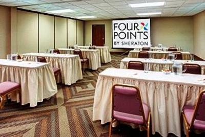 фото отеля Four Points by Sheraton Oklahoma City Airport