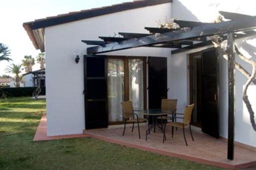 фото отеля Kermia Beach Bungalow Hotel