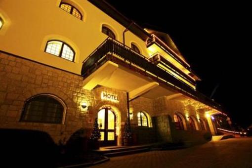 фото отеля Welness Hotel Windsor Spindleruv Mlyn