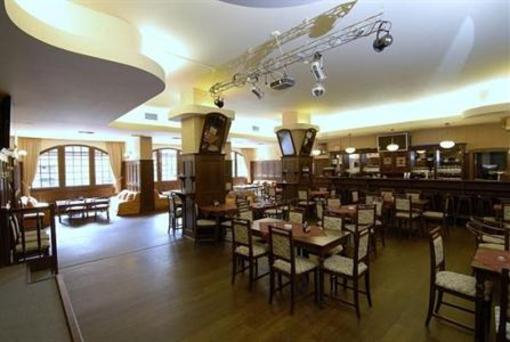 фото отеля Welness Hotel Windsor Spindleruv Mlyn