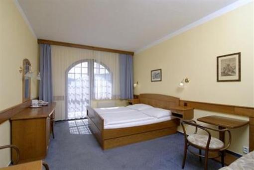 фото отеля Welness Hotel Windsor Spindleruv Mlyn