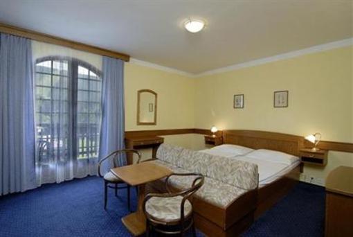 фото отеля Welness Hotel Windsor Spindleruv Mlyn