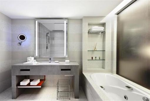 фото отеля Four Points by Sheraton Shenzhou Peninsula Resort