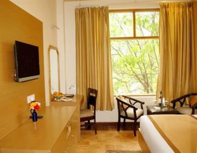 фото отеля Manali Inn