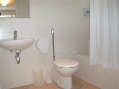 фото отеля Estrella de Mar Youth Hostel Calella