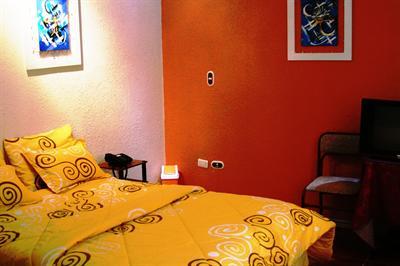 фото отеля Chez Elena Guesthouse