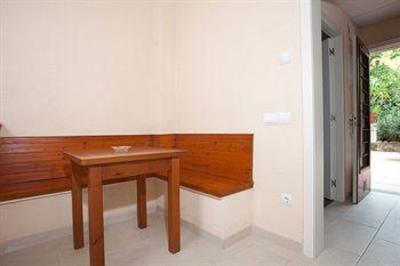 фото отеля Sunway Eco-Budget Apartamentos Jordi Sitges