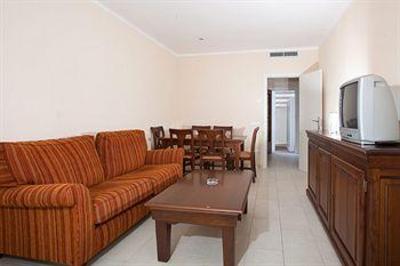 фото отеля Sunway Eco-Budget Apartamentos Jordi Sitges