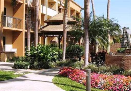 фото отеля Courtyard West Palm Beach