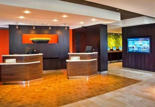 фото отеля Courtyard West Palm Beach