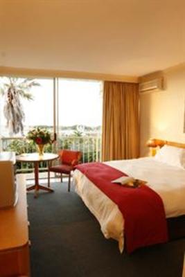 фото отеля Summerstrand Hotel Port Elizabeth