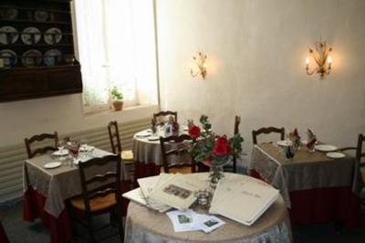 фото отеля Hostellerie Le Beffroi